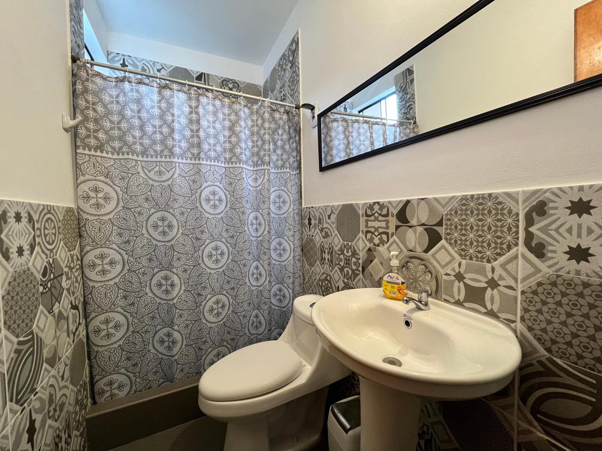 Bravo Hostels: Surf House Punta Hermosa Rom bilde